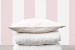 G67585 cikkszámú tapéta,  Galerie Smart Stripes 3 tapéta katalógusából Csíkos,fehér,pink-rózsaszín,illesztés mentes,súrolható,vlies tapéta
